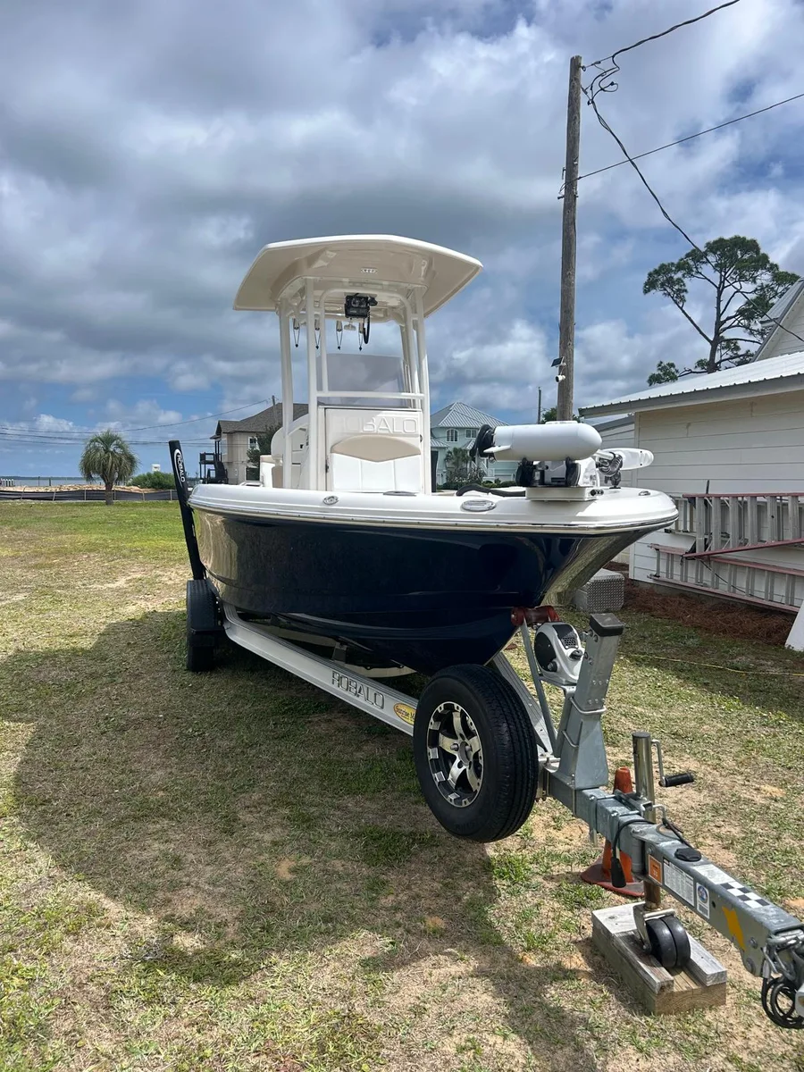 Robalo Cayman 226 Marine Armor gel coat restoration, Florida